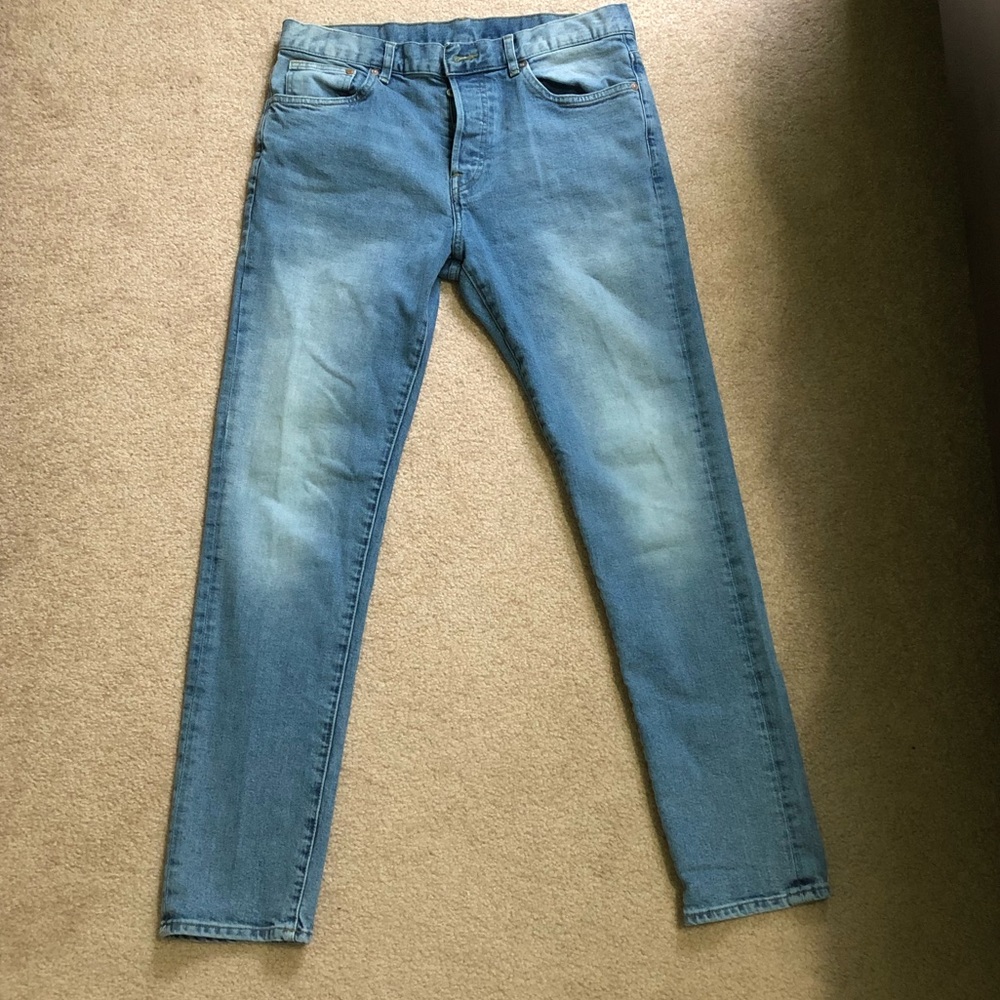 H&M Lightly Washed Slim Jeans